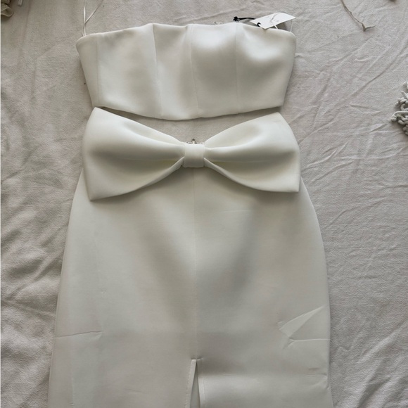 White Bow 2 piece set - Picture 2 of 4